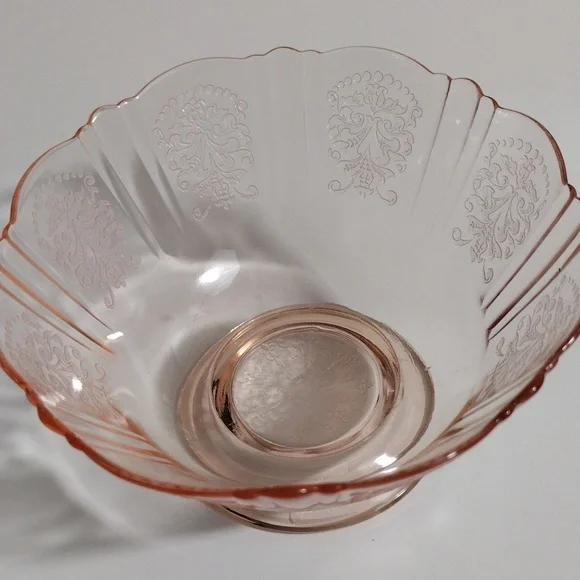 Vintage Etched Bowl - Picture 2 of 7